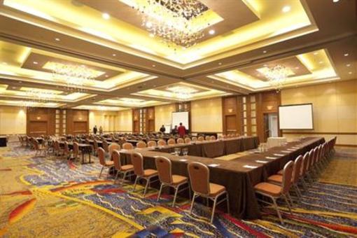фото отеля Marriott Long Beach