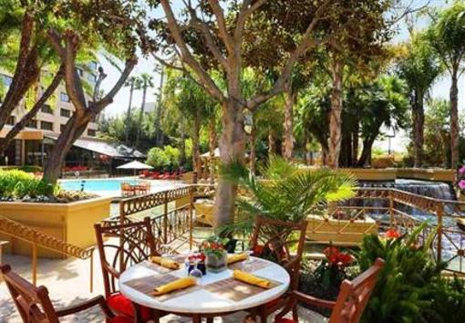 фото отеля Marriott Long Beach