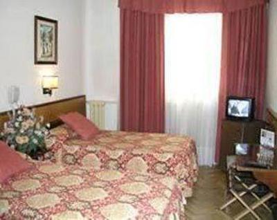 фото отеля Hostal Hispano-Argentino