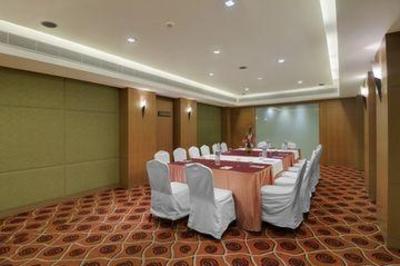 фото отеля Pride Hotel Chennai