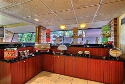 фото отеля Hampton Inn Lansing