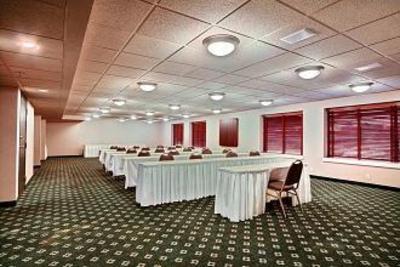 фото отеля Hampton Inn Lansing