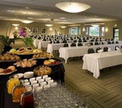 фото отеля Gaia Shasta Hotel & Spa