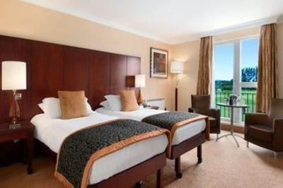 фото отеля Hilton Templepatrick Hotel & Country Club