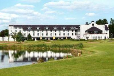 фото отеля Hilton Templepatrick Hotel & Country Club