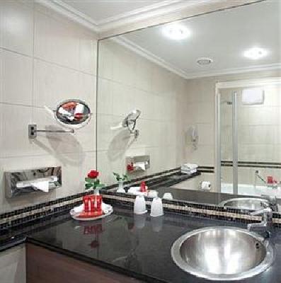 фото отеля Leonardo City Tower Hotel