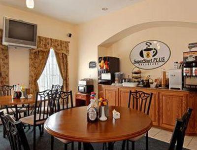 фото отеля Super 8 Austin Airport, South