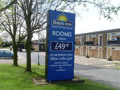 фото отеля Days Inn Milton Keynes East - M1