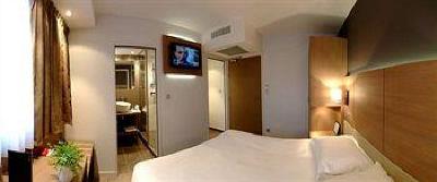 фото отеля Inter Hotel Marytel Montbrison