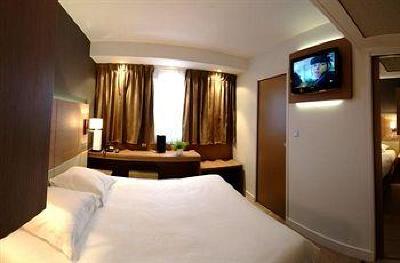 фото отеля Inter Hotel Marytel Montbrison