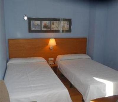 фото отеля Hotel Kris Abadia