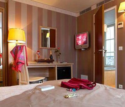 фото отеля Hotel Monceau Elysees