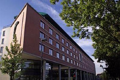фото отеля Hotel Van Der Valk Maastricht