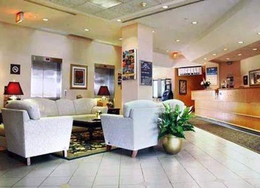 фото отеля Quality Suites Montreal Aeroport