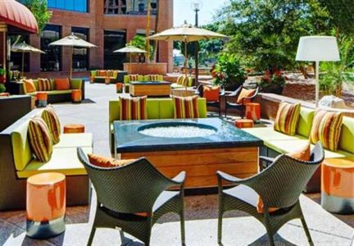 фото отеля Scottsdale Marriott Suites Old Town