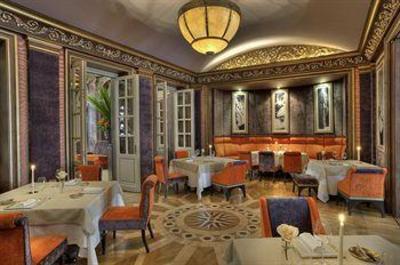 фото отеля Le Grand Hotel de Bordeaux