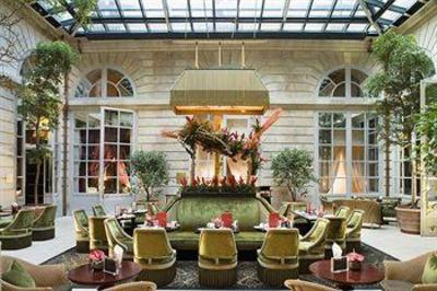 фото отеля Le Grand Hotel de Bordeaux
