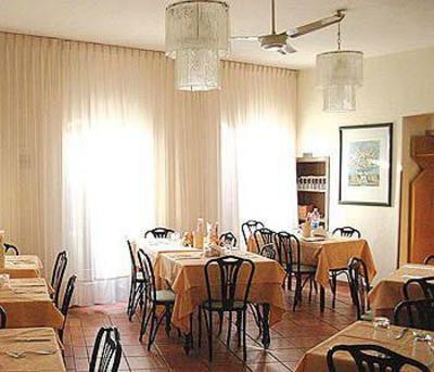 фото отеля Rina Hotel