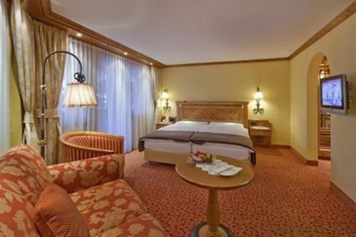 фото отеля Grand Hotel Schoenegg