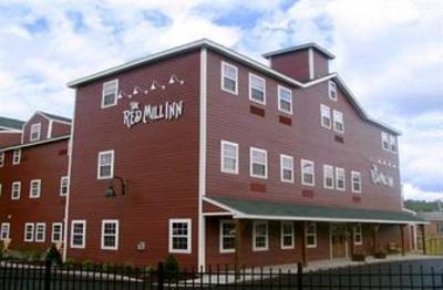фото отеля The Red Mill Inn