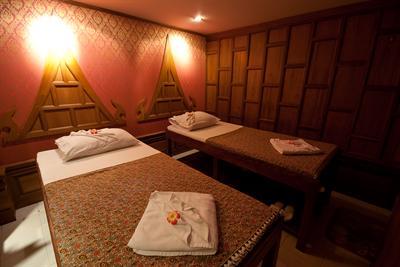 фото отеля Golden House V.I.P. Guest House Bangkok