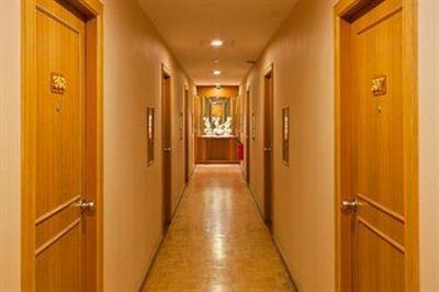 фото отеля Golden House V.I.P. Guest House Bangkok