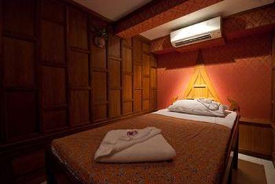 фото отеля Golden House V.I.P. Guest House Bangkok