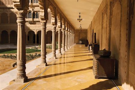 фото отеля Suryagarh