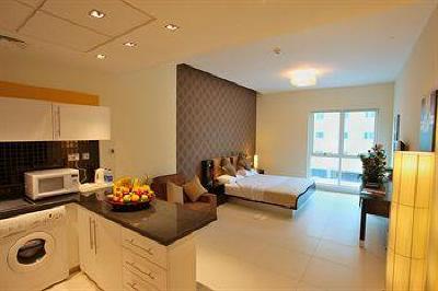 фото отеля Royal Ascot Hotel Apartments Dubai