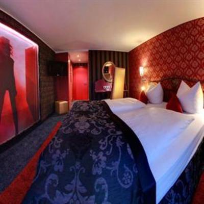 фото отеля Hotel Sonne Fussen