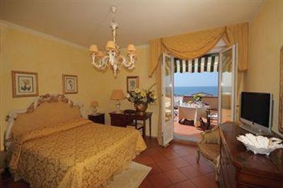фото отеля Villa Maremonti Hotel Massa