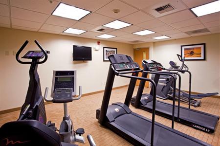 фото отеля Holiday Inn Express & Suites Seattle Sea-Tac Airport