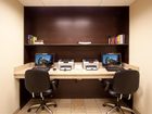 фото отеля Holiday Inn Express & Suites Seattle Sea-Tac Airport