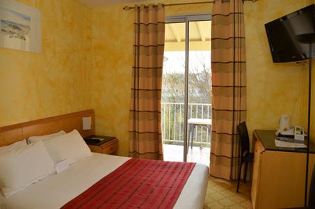 фото отеля Best Western Hotel Les Cleunes