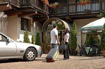 фото отеля Best Western Hotel Bad Herrenalb