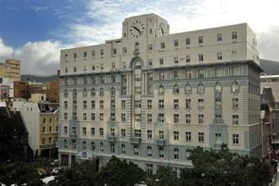 фото отеля Inn On The Square Hotel Cape Town