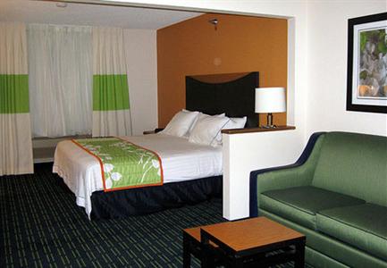 фото отеля Fairfield Inn Topeka