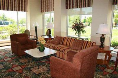 фото отеля Hilton Garden Inn Edison/Raritan Center