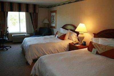 фото отеля Hilton Garden Inn Edison/Raritan Center