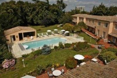 фото отеля Logis Le Rabelais Hotel