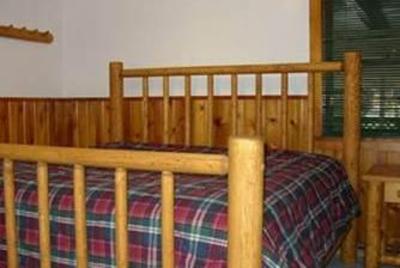 фото отеля Brundage Vacation Cabins