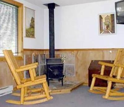 фото отеля Brundage Vacation Cabins