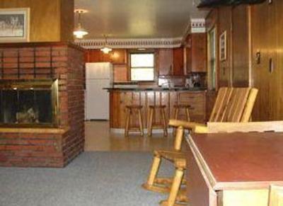 фото отеля Brundage Vacation Cabins