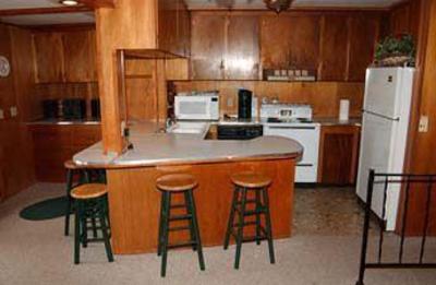 фото отеля Brundage Vacation Cabins