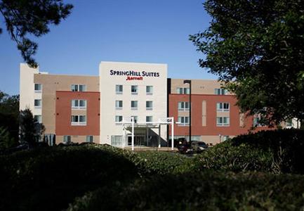 фото отеля SpringHill Suites Tallahassee Central