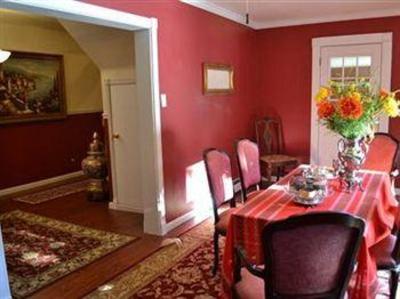 фото отеля Mountain Treasure Bed and Breakfast