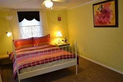 фото отеля Mountain Treasure Bed and Breakfast