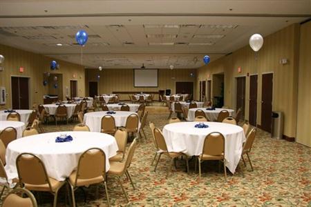 фото отеля Hampton Inn & Suites Southern Pines-Pinehurst