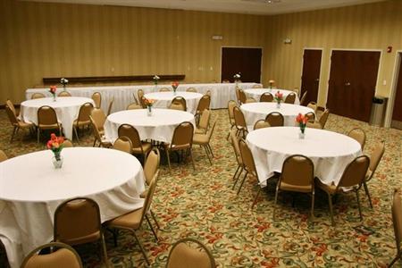 фото отеля Hampton Inn & Suites Southern Pines-Pinehurst
