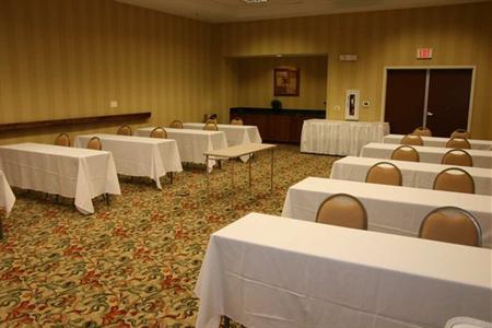 фото отеля Hampton Inn & Suites Southern Pines-Pinehurst
